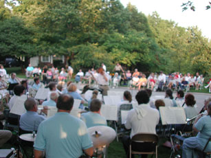 Audience across the road